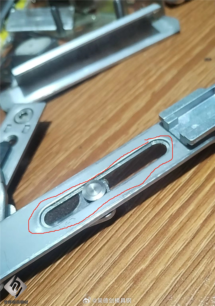 冲头崩裂用8566模具钢，新旧社会两重天，但不包含四抄8566和影子8566