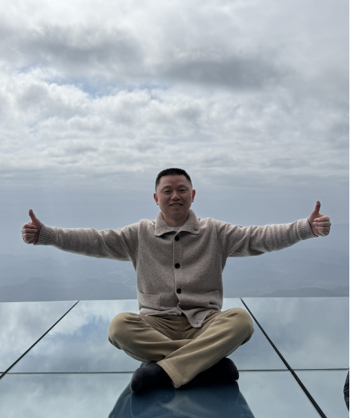 多看书，才会慢慢进步