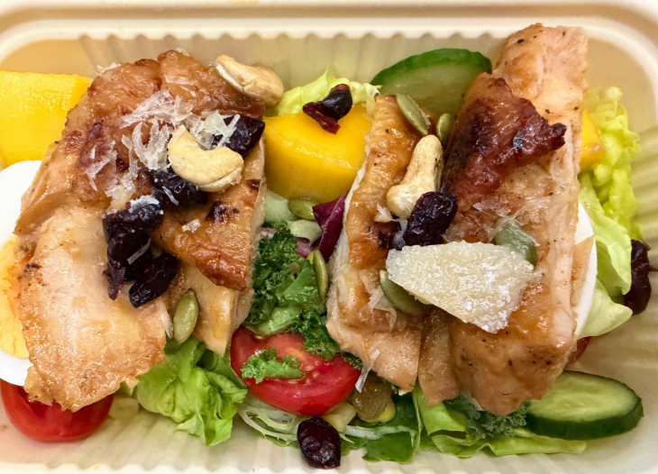 这两天订单饱满，搞盘减脂餐吃一下